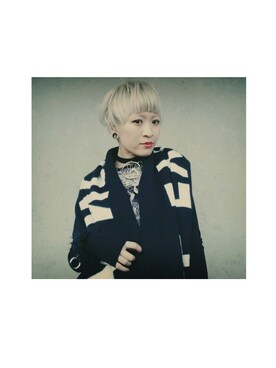 「MONKI（モンキ）のアイテム（マフラー）」を使った、YUCOさん（レディース・164cm）の秋コーディネート