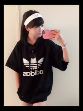 ヘアバンドを使った スポーティー のレディース人気ファッションコーディネート Wear