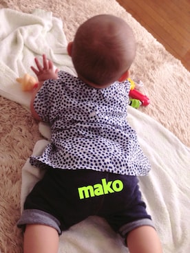 「H&M（エイチ・アンド・エム）のアイテム（シャツ/ブラウス、ホワイト系）」を使った、mak:ot:oさん（キッズ・70cm）の夏コーディネート