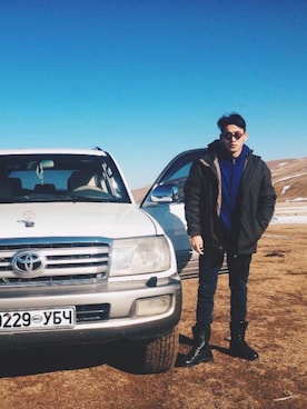 「mongolian」｜А. Тэмүүлэнさん（メンズ・178cm）の春コーディネート
