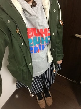 「CHUMS（チャムス）のアイテム（パーカー）」を使った、ふくちゃんさん（レディース・162cm）の春コーディネート