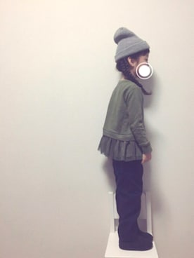 「ぺプラムトップス」｜「アイテム（スウェット）」を使った、chichichiiiさん（キッズ・110cm）の秋コーディネート