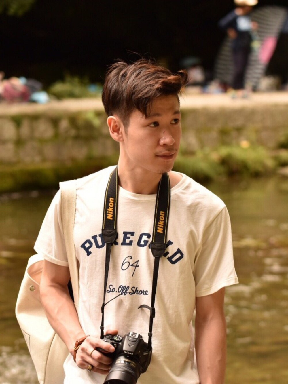 「夏コーデ、シンプルコーデ、カジュアル、Nikon」｜「SEVENDAYS=SUNDAYのアイテム（Tシャツ/カットソー、ホワイト系）」を使った、YANさん（メンズ・167cm）の夏コーディネートの1枚目の写真