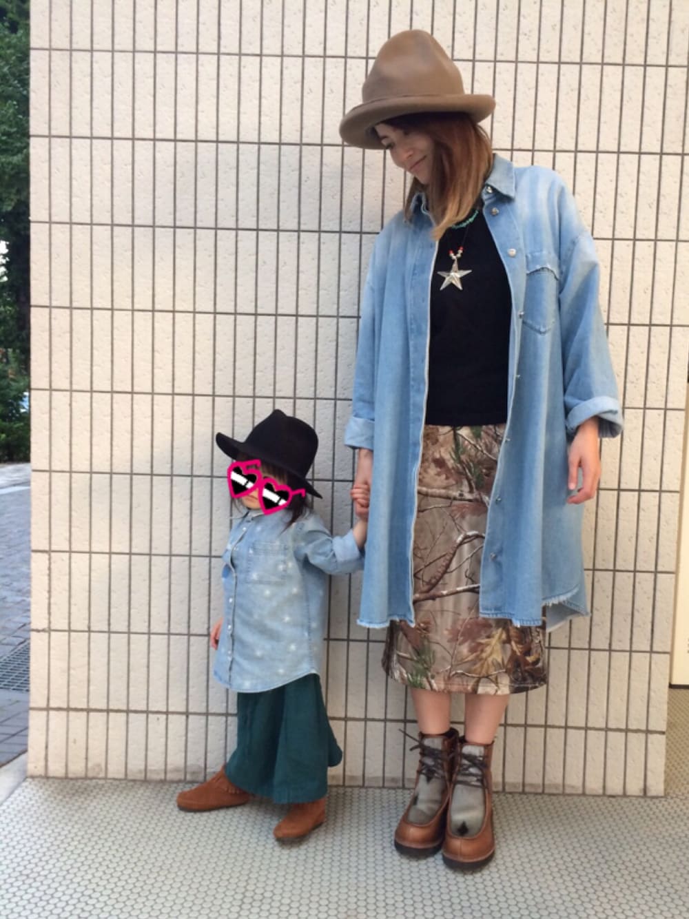 「マウンテンリサーチ、MM6、HYKE、ミハラヤスヒロ(MIHARAYASUHIRO)、Cippy Crazy Horse、おやこーで。」｜「MOUNTAIN RESEARCHのアイテム（ハット、ベージュ系）」を使った、Nさん（レディース・163cm）の秋コーディネートの1枚目の写真