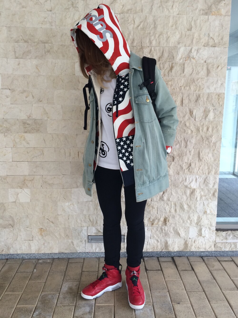 「supreme、Richardson、Jordan、NIKE、ザリラクス、THERERACS」｜「Supreme のアイテム（スウェット、その他）」を使った、Nさん（レディース・163cm）の秋コーディネートの1枚目の写真