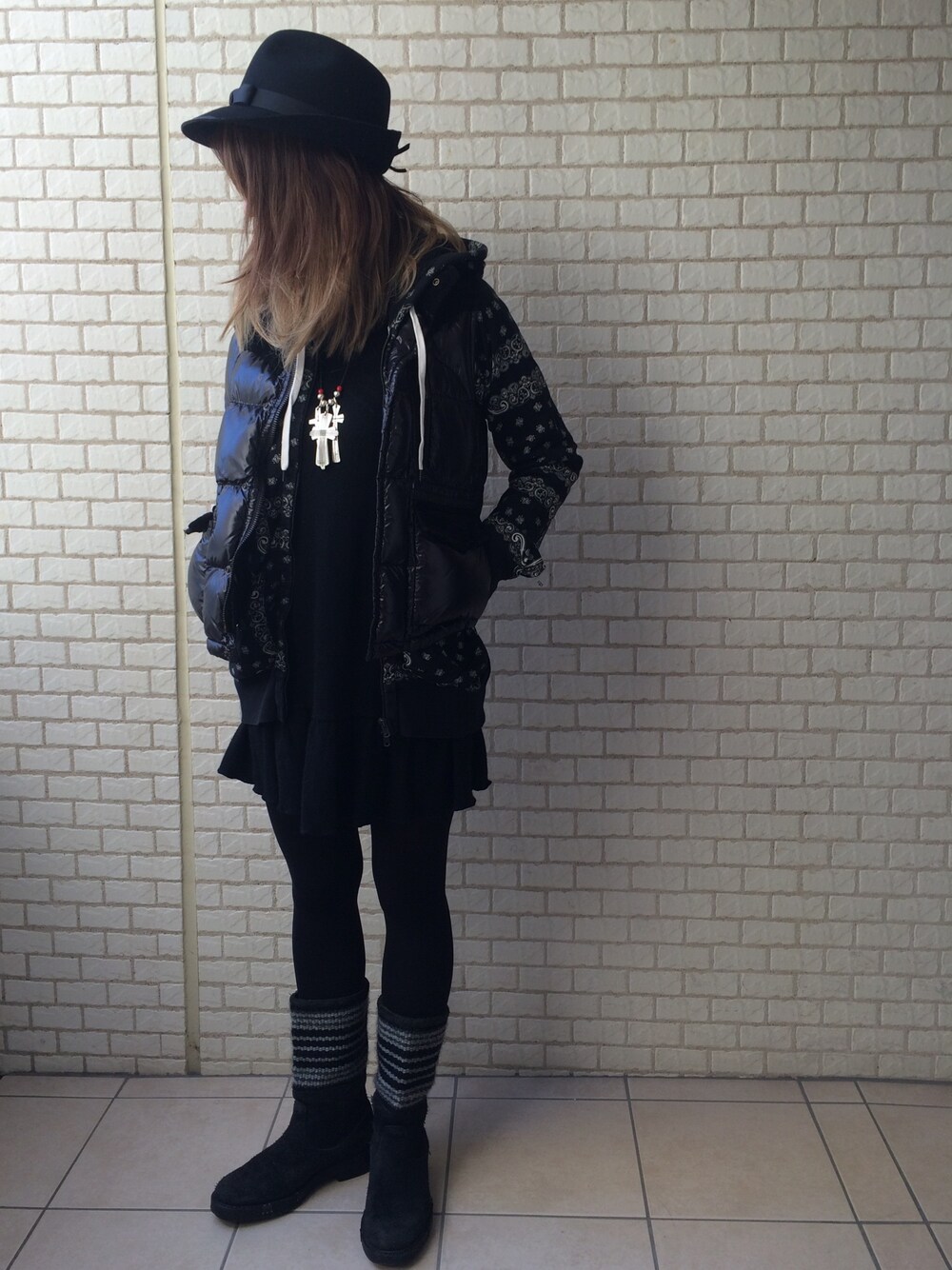 「ナンバーナイン(NUMBER (N)INE)、Cippy Crazy Horse」｜「NUMBER (N)INEのアイテム（その他トップス、ブラック系）」を使った、Nさん（レディース・163cm）の秋コーディネートの1枚目の写真