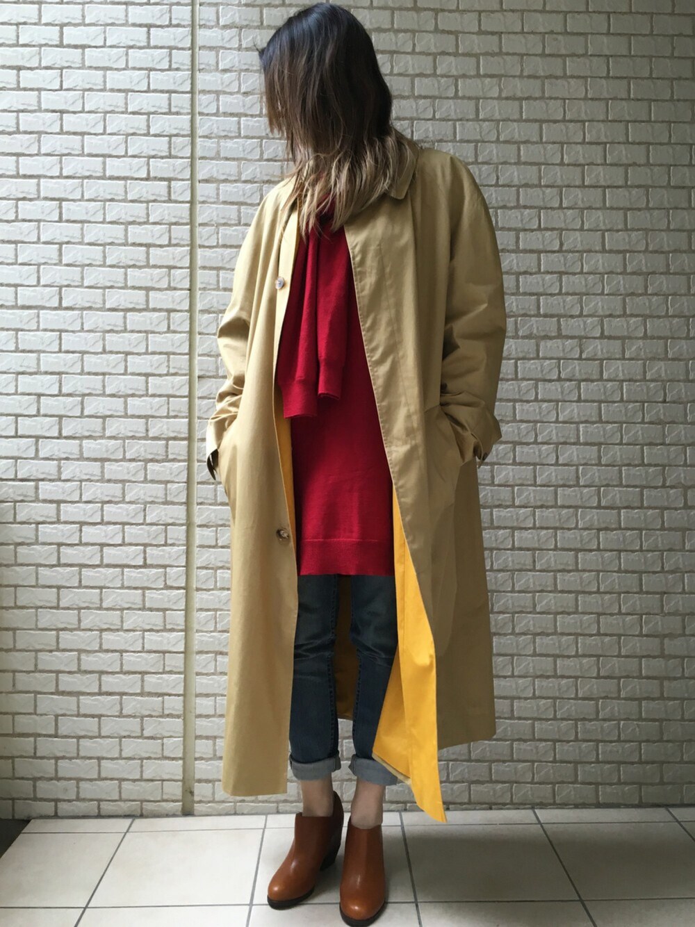 「Martin Margiela、MM6、APC」｜「MARTIN MARGIELAのアイテム（ジャケット/アウター、ベージュ系）」を使った、Nさん（レディース・163cm）の春コーディネートの1枚目の写真