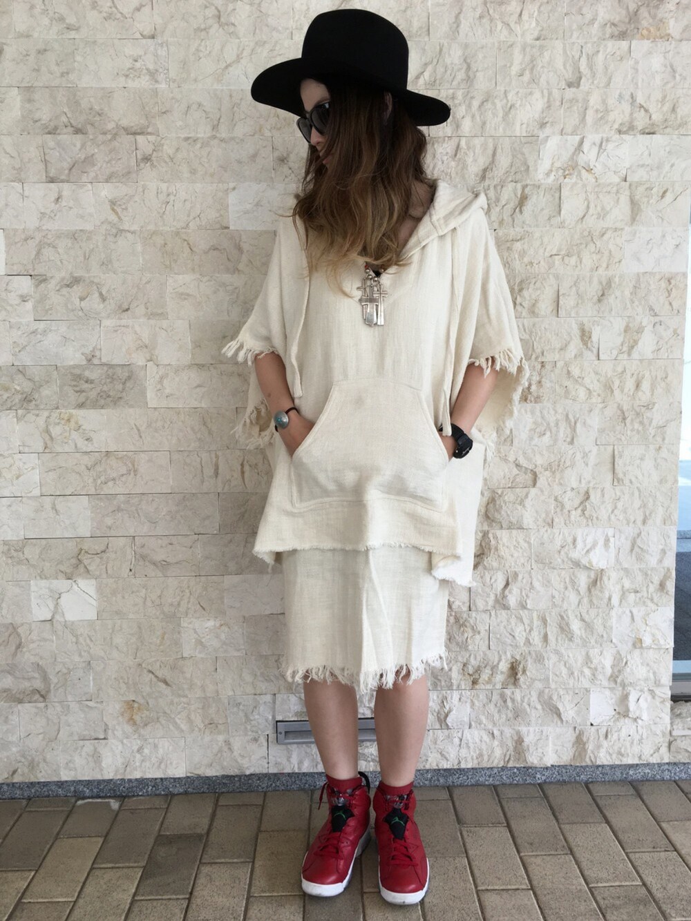 「UNUSED、Cippy Crazy Horse、NIKE、jordan6」｜「UNUSEDのアイテム（ハット、ブラック系）」を使った、Nさん（レディース・163cm）の夏コーディネートの1枚目の写真