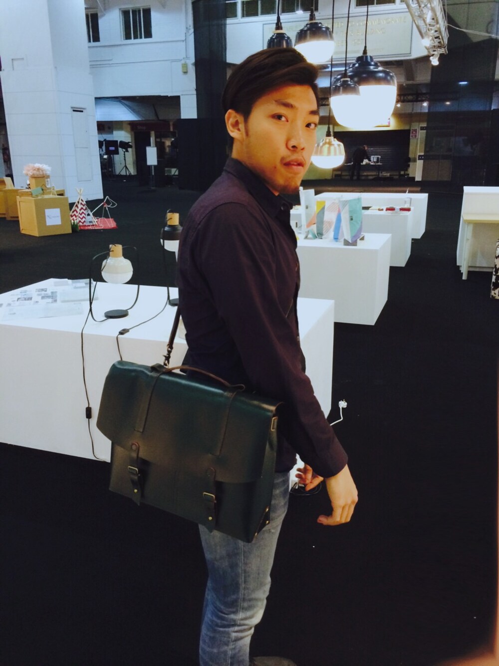 「ALLSAINTSのアイテム（デニムパンツ、ブルー系）」を使った、Lauranceさん（メンズ・173cm）の夏コーディネートの1枚目の写真