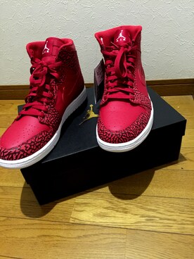 Erickson Nicosさんのコーディネート