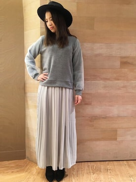 「BLONDY ReLISH（ブロンディリリッシュ）のベーシックフェルトハット2（ハット、ブラック系）」を使った、MANAMIさん（レディース・162cm）の冬コーディネート