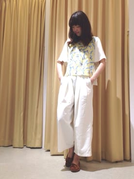 「アイテム（モカシン/デッキシューズ）」を使った、yさん（レディース・170cm）の春コーディネート