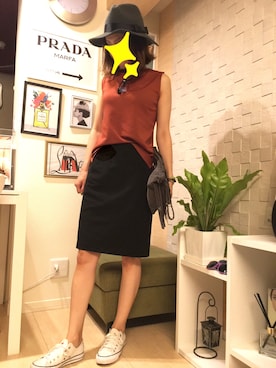 「Ungrid（アングリッド）の【Casual】ﾌｪｲｸｽｳｪｰﾄﾞﾌﾘﾝｼﾞｸﾗｯﾁ（クラッチバッグ、グレー系）」を使った、Minamiさん（レディース・161cm）の秋コーディネート