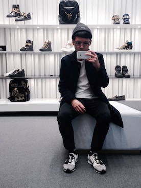 「TOPMAN（トップマン）のアイテム（ダウンジャケット/コート）」を使った、Henric Tiwさん（メンズ・175cm）の冬コーディネート