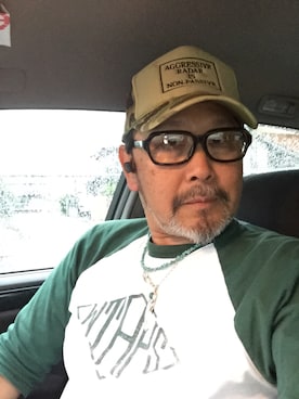 「アイテム（キャップ）」を使った、Yutaka Shimaokaさん（メンズ・177cm・50代）の夏コーディネート