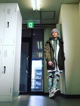 「UNIF（ユニフ）のアイテム（ミリタリージャケット）」を使った、fukiageさん（メンズ・174cm）の冬コーディネート