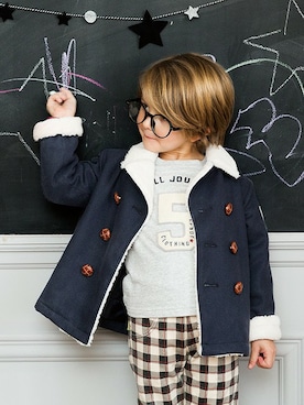 「アイテム（ピーコート）」を使った、KPOfｆicialさん（キッズ・110cm）の秋コーディネート