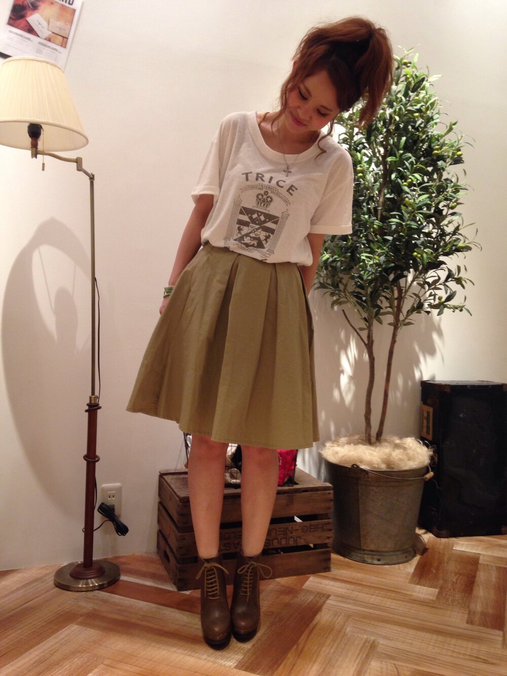 「Ungrid」｜「Ungridのアイテム（Tシャツ/カットソー、ホワイト系）」を使った、MIDIさん（レディース・158cm）の夏コーディネートの1枚目の写真