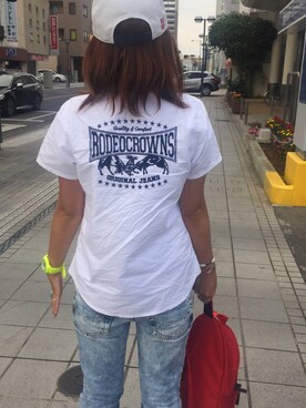 「アイテム（メッセンジャーバッグ、レッド系）」を使った、TOMOMIさん（レディース・162cm）の夏コーディネート