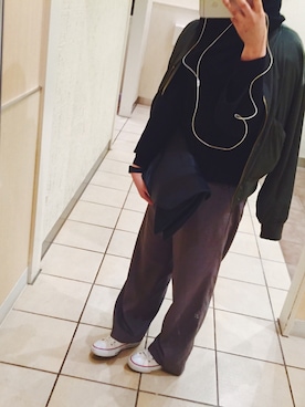 「GLOBAL WORK（グローバルワーク）の□長澤まさみさん着用□ＴＲワイドパンツ/565894（その他パンツ、グレー系）」を使った、yurikaさん（レディース・155cm）の冬コーディネート