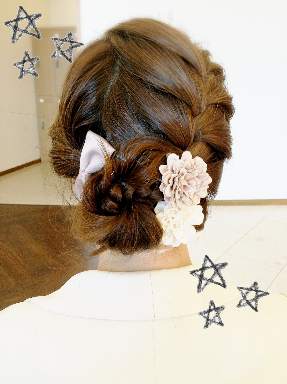 「ヘアアクセ、ヘアアレンジ、結婚式」｜「H&Mのアイテム（バレッタ/ヘアクリップ、ベージュ系）」を使った、MIHOさん（レディース・152cm）の夏コーディネートの1枚目の写真