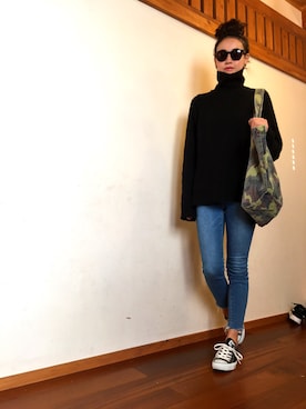 「TATRAS CONCEPT STORE（タトラスコンセプトストア）のアイテム（トップス）」を使った、suuuさん（レディース・163cm）の秋コーディネート