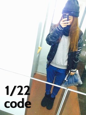 「Lee（リー）のアイテム（クラッチバッグ）」を使った、yumiさん（レディース・160cm）の冬コーディネート