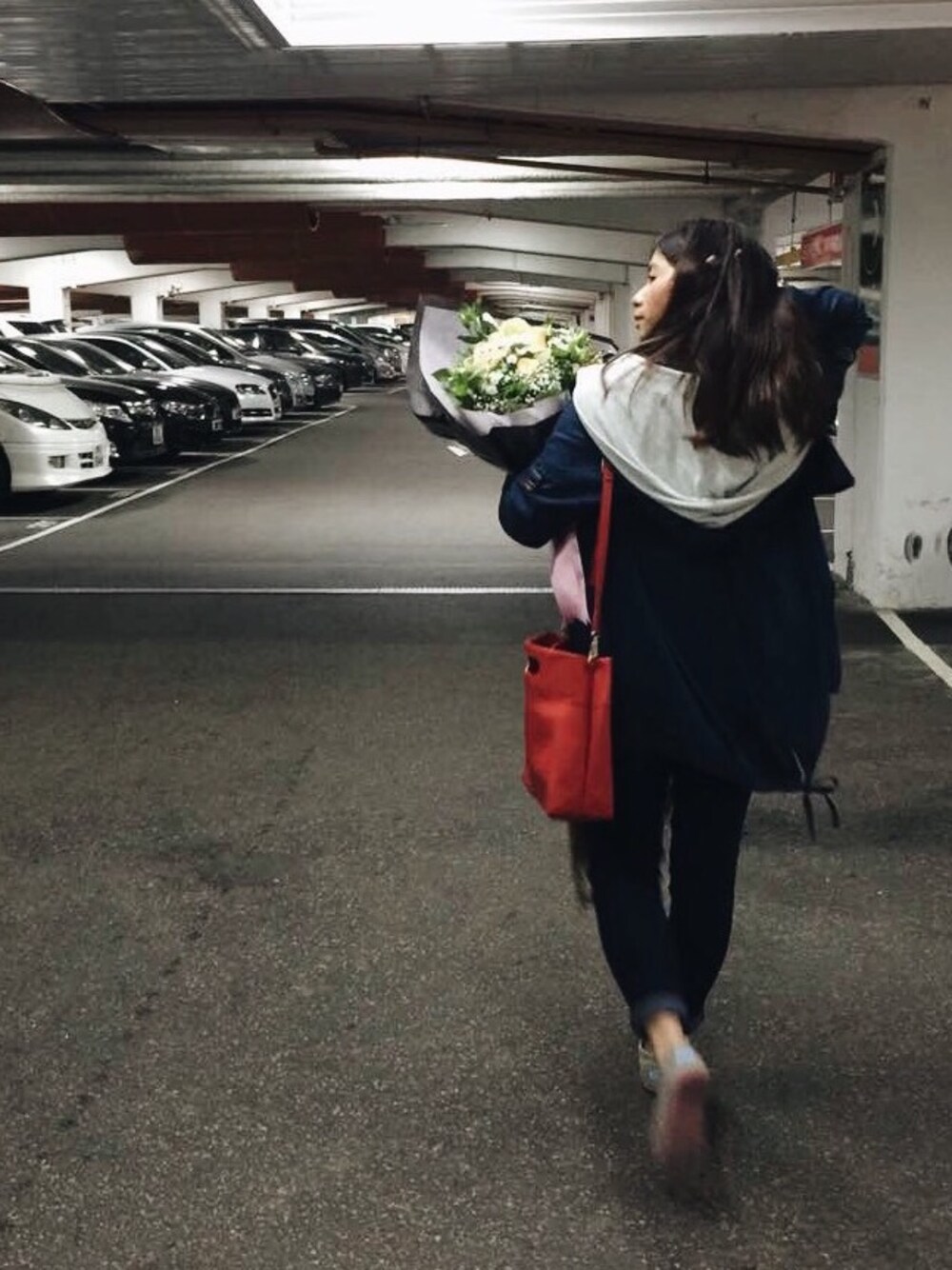 「GAP、hkgirl、carpark、flower」｜「TOMSのアイテム（パンプス、ピンク系）」を使った、mandihさん（レディース・164cm）の冬コーディネートの1枚目の写真