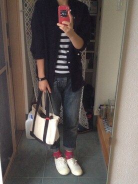 「RNA（アールエヌエー）のアイテム（デニムパンツ、ブルー系）」を使った、tomokoさん（レディース・164cm）の夏コーディネート
