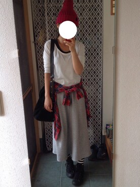 「GU（ジーユー）のアイテム（シャツ/ブラウス、レッド系）」を使った、tomokoさん（レディース・164cm）の夏コーディネート