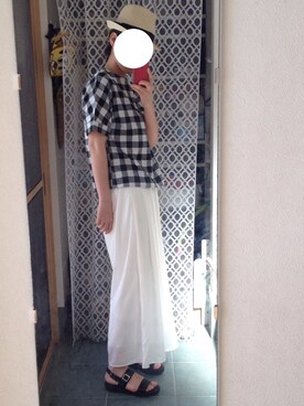 「GU（ジーユー）のアイテム（シャツ/ブラウス、ブラック系）」を使った、tomokoさん（レディース・164cm）の春コーディネート