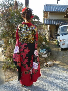 「アイテム（水着/着物・浴衣、レッド系）」を使った、ざとみさん（レディース・156cm）の冬コーディネート