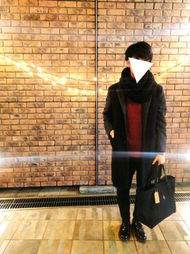 「ダニエルウェリントン」｜「アイテム（チェスターコート）」を使った、cherry boyさん（メンズ・180cm）の冬コーディネート