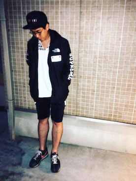 「エアジョーダン」｜「アイテム（マウンテンパーカー）」を使った、SupNIKE'nさん（メンズ・174cm）の春コーディネート