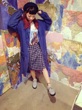 「#ブルー」｜「アイテム（その他アウター）」を使った、SPINNS関西さん（レディース・155cm）の秋コーディネート