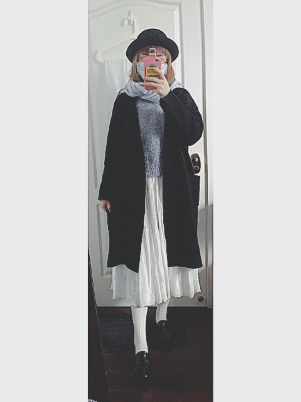 「あしながおじさんのアイテム（シューズ、ブラック系）」を使った、木小树さん（レディース・160cm）の秋コーディネートの1枚目の写真