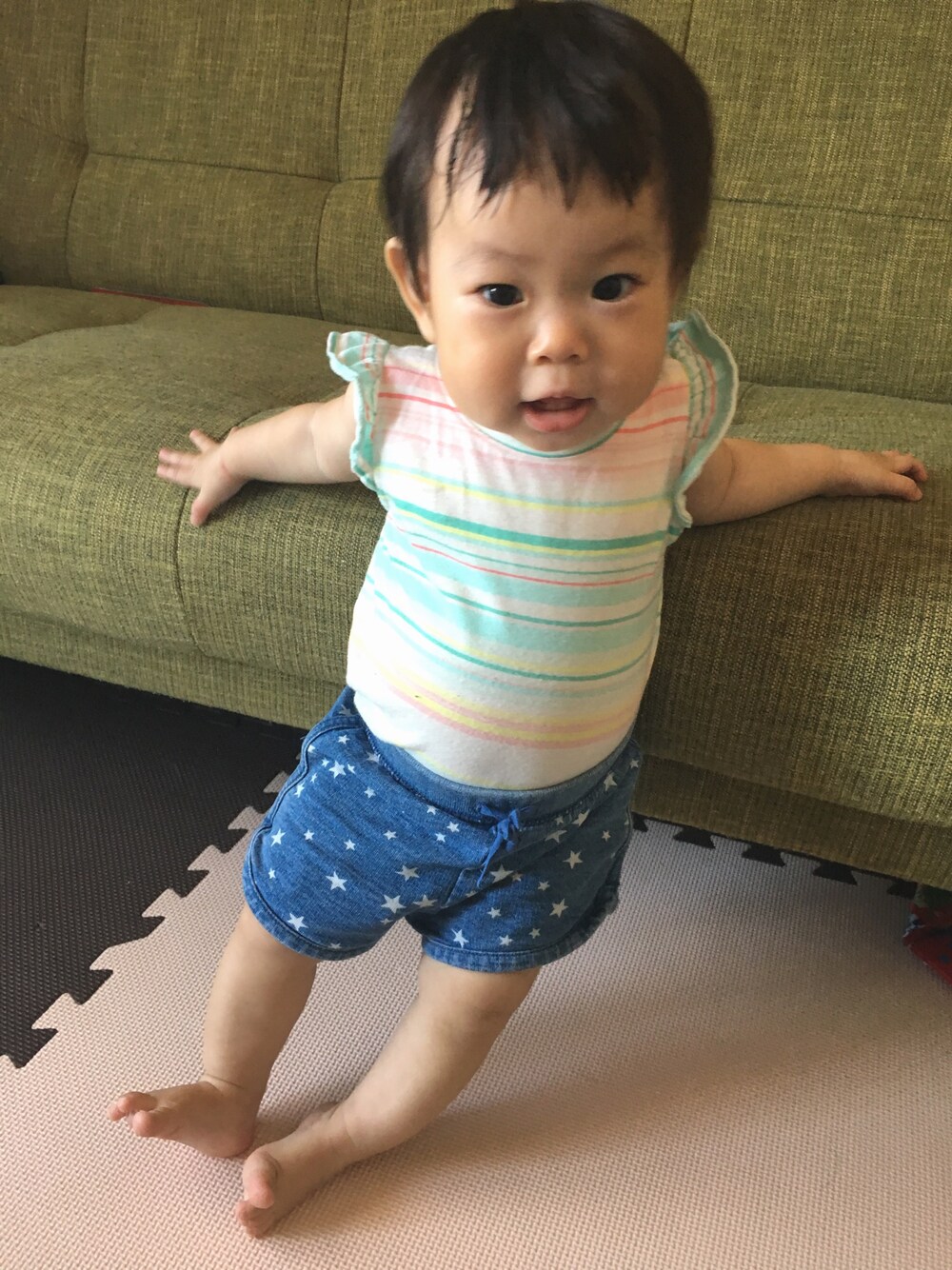「ドラフトGAP、babygap、GAP、8ヶ月、０歳、女の子、夏」｜「babyGAPのアイテム（肌着、その他）」を使った、harekkoさん（キッズ・70cm）の夏コーディネートの1枚目の写真