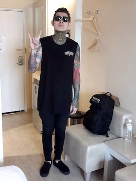 Bond Chanさん(メンズ・180cm)の夏コーディネート