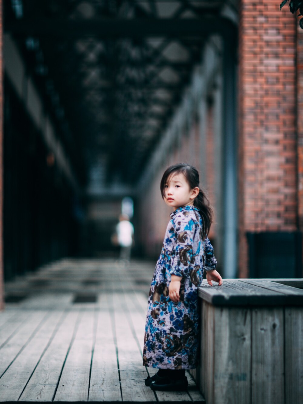 「NOのアイテム（スカート、その他）」を使った、lesslaylsnさん（キッズ・90cm）の秋コーディネートの1枚目の写真