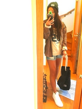 「Planet blue world（プラネットブルーワールド）のアイテム」を使った、LOCO❤︎さん（レディース・159cm）の春コーディネート