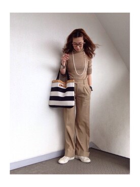 「Adam et Rope A・E・R（アダムエロペ）のアイテム（スラックス）」を使った、奥村展子さん（レディース・160cm）の春コーディネート