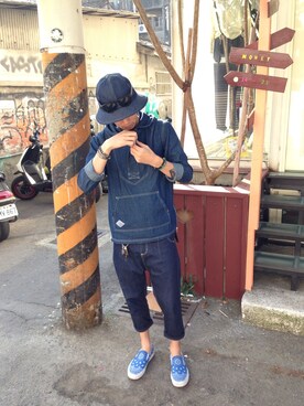 「blue」｜「アイテム（モカシン/デッキシューズ）」を使った、Harryさん（メンズ・171cm）の秋コーディネート
