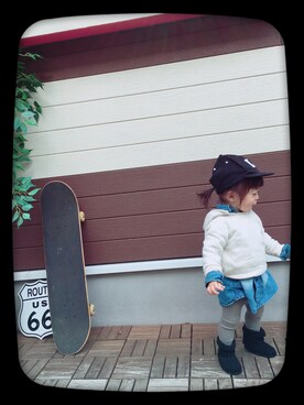 「NEEDLE WORK（ニードルワーク）のアイテム（帽子）」を使った、★m☺︎m☺︎★mini★t☺︎y★さん（キッズ・80cm）の秋コーディネート