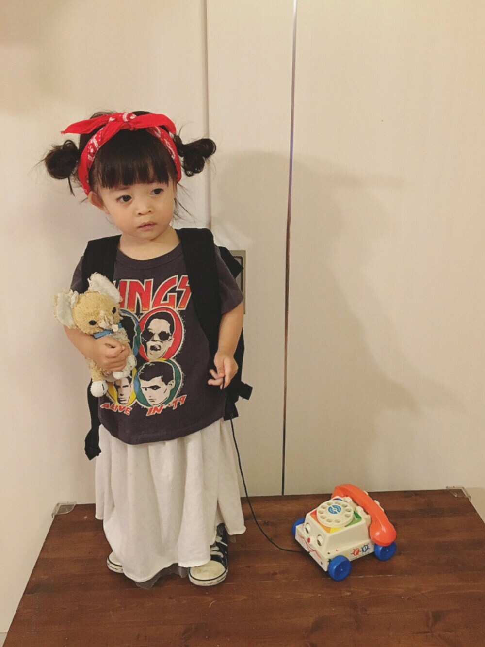 「キッズファッション、シンプル、女の子、3歳、マキシスカート、バンダナ、チュールスカート、ちびっこ、黒、アメカジ」｜「MARKEY'Sのアイテム（Tシャツ/カットソー、ブラック系）」を使った、★m☺︎m☺︎★mini★t☺︎y★さん（キッズ・80cm）の夏コーディネートの1枚目の写真