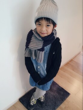 「TOMMY HILFIGER（トミーヒルフィガー）のアイテム（マフラー）」を使った、ゆう。さん（キッズ・120cm）の冬コーディネート