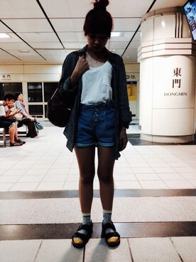 龔玥さんのコーディネート