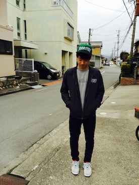 「VANS（バンズ）のアイテム（ナイロンジャケット）」を使った、MUSAさん（メンズ・174cm）の春コーディネート