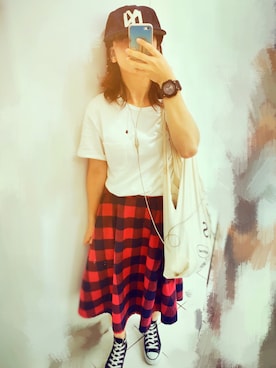 「赤チェック」｜「アイテム（アナログ腕時計）」を使った、Sakusakuさん（レディース・151cm）の秋コーディネート
