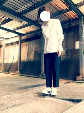 「Doシンプル部」｜「アイテム（スラックス）」を使った、しま。さん（レディース・155cm）の秋コーディネート