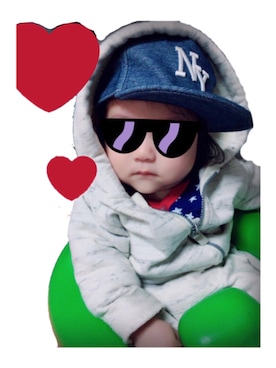 「アイテム（セットアップ、ホワイト系）」を使った、miiさん（キッズ・60cm）の冬コーディネート